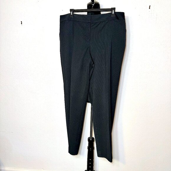 Worthington Grey/Black Lightly Striped Modern Fit Dress Pants Size 16 Petite - Picture 1 of 3